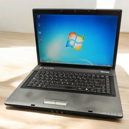 OKI EAA-89 15 4  INTEL CORE 2 DUO 4GB 120GB