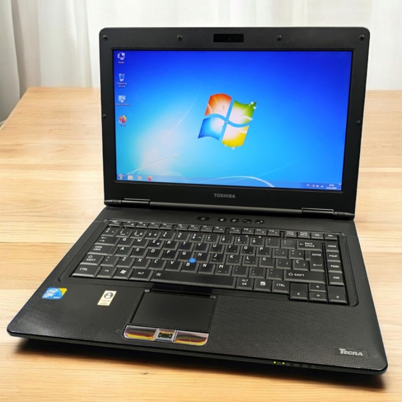 Toshiba Tecra M11 i5-M520 250GB 4GB W7