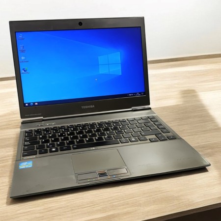 Toshiba Portege Z830 i7-2677M 256GB SSD 8GB W10