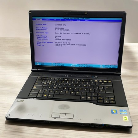 Fujitsu LifeBook E752  / NO RAM / NO HDD